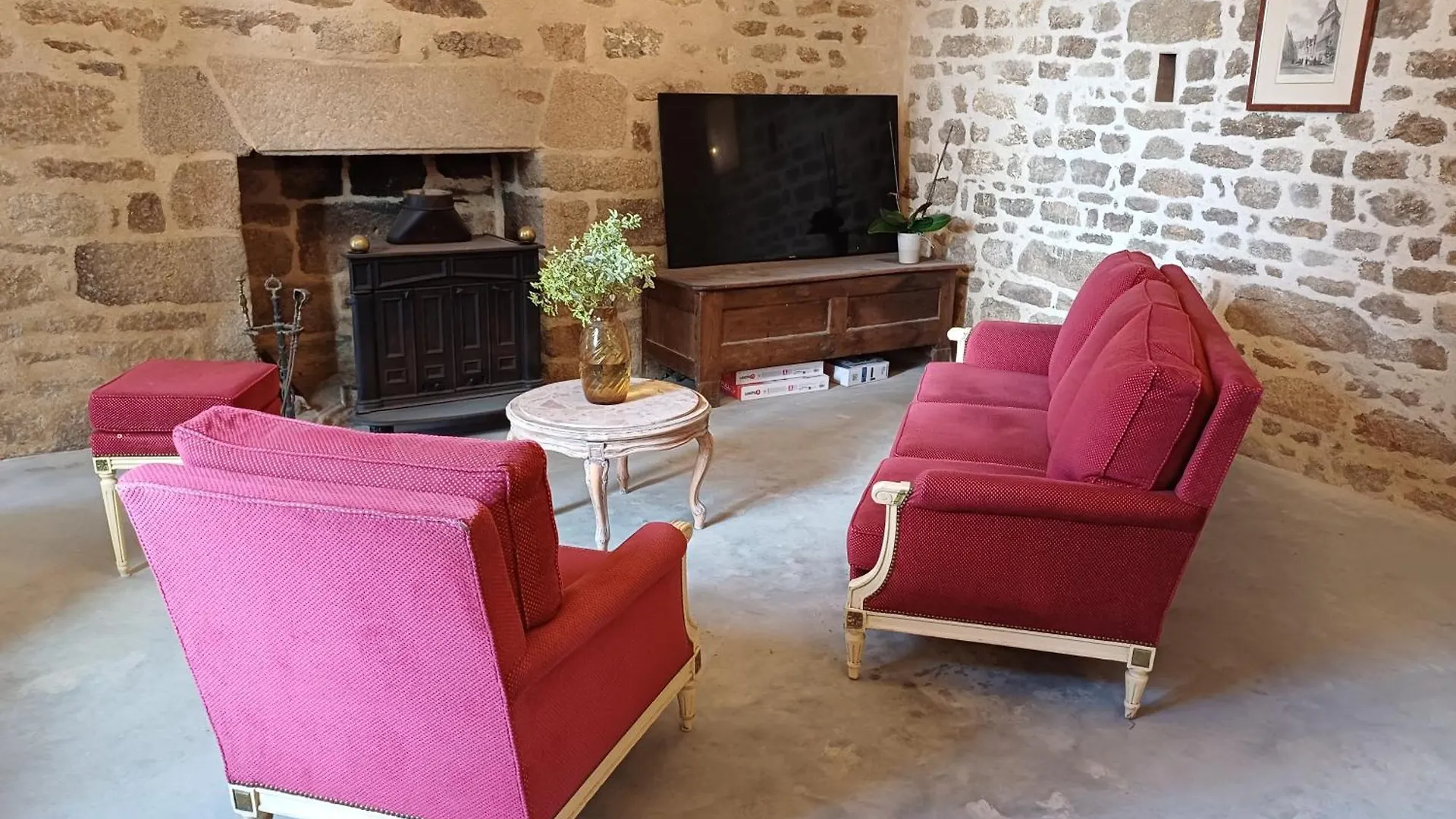 Chateau De Kerouallan Lignol